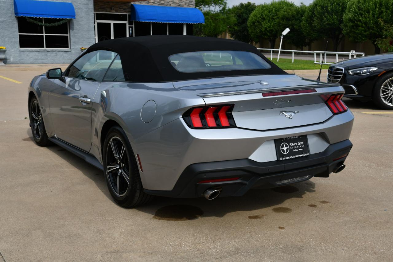 Ford Mustang EcoBoost Convertible 2025