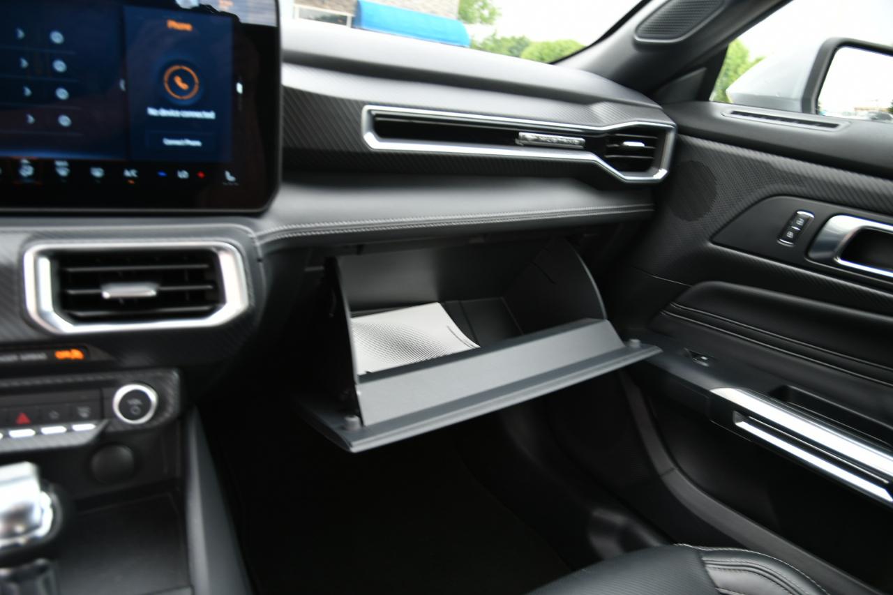 Ford Mustang EcoBoost Convertible 2025