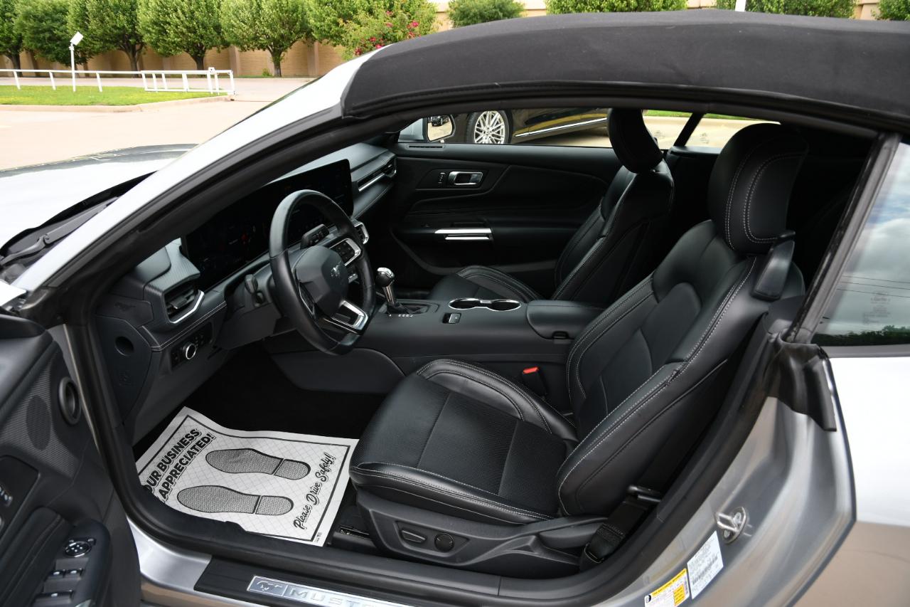 Ford Mustang EcoBoost Convertible 2025