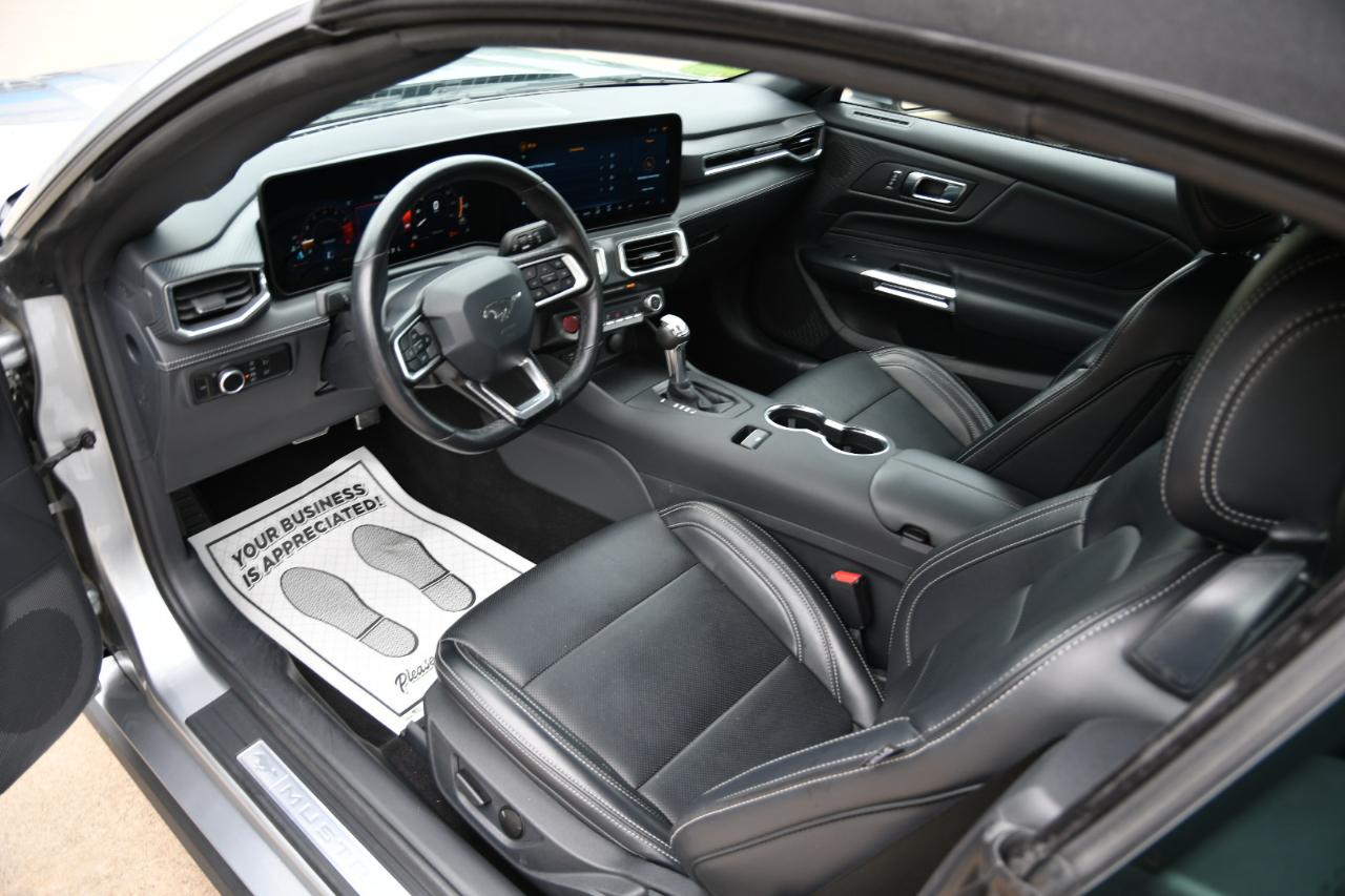 Ford Mustang EcoBoost Convertible 2025