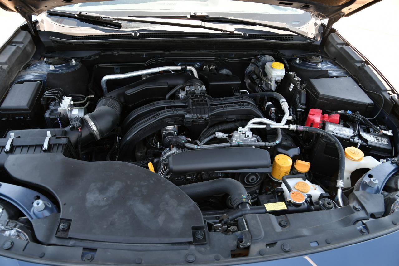 Subaru Outback Premium AWD 2024