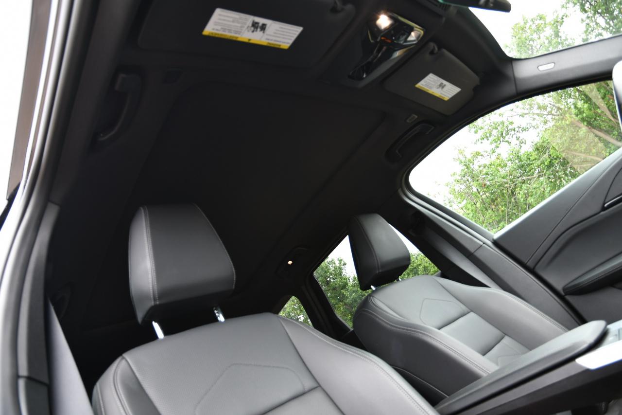 BMW X1 xDrive28i Sports Activity Vehicle 2025