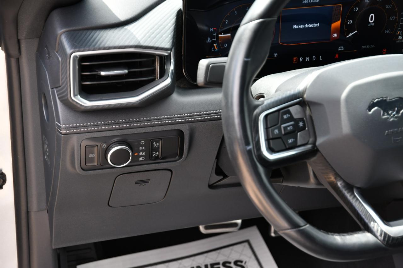 Ford Mustang EcoBoost Convertible 2025