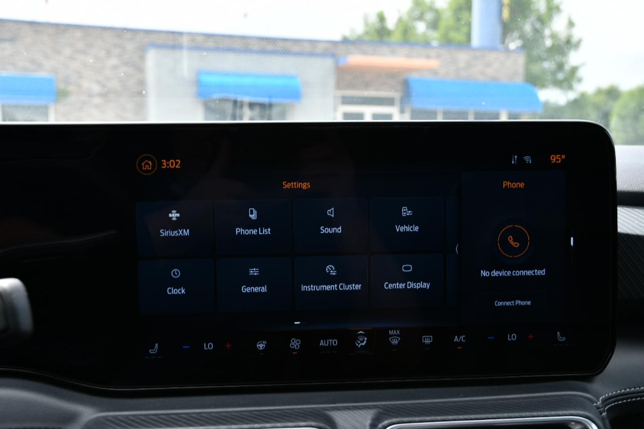 Ford Mustang EcoBoost Convertible 2025