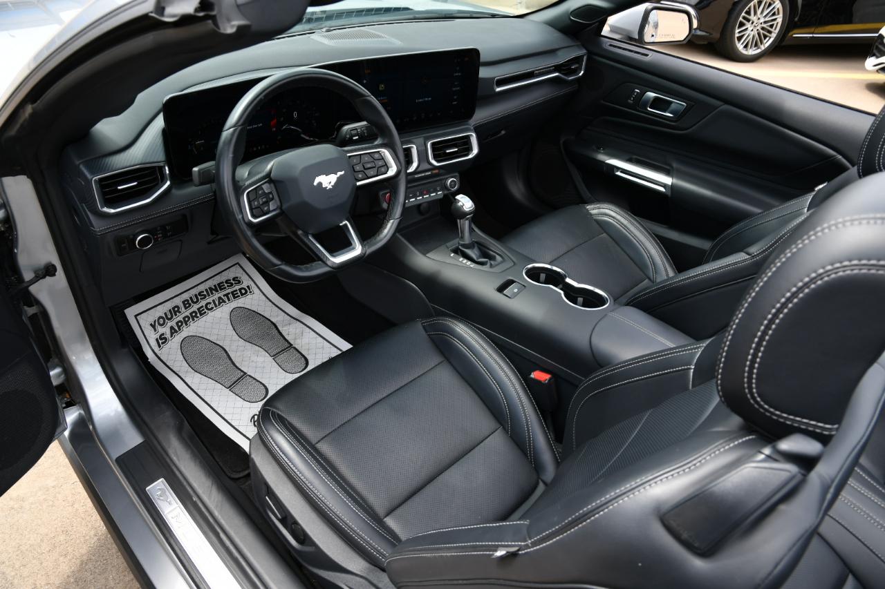 Ford Mustang EcoBoost Convertible 2025