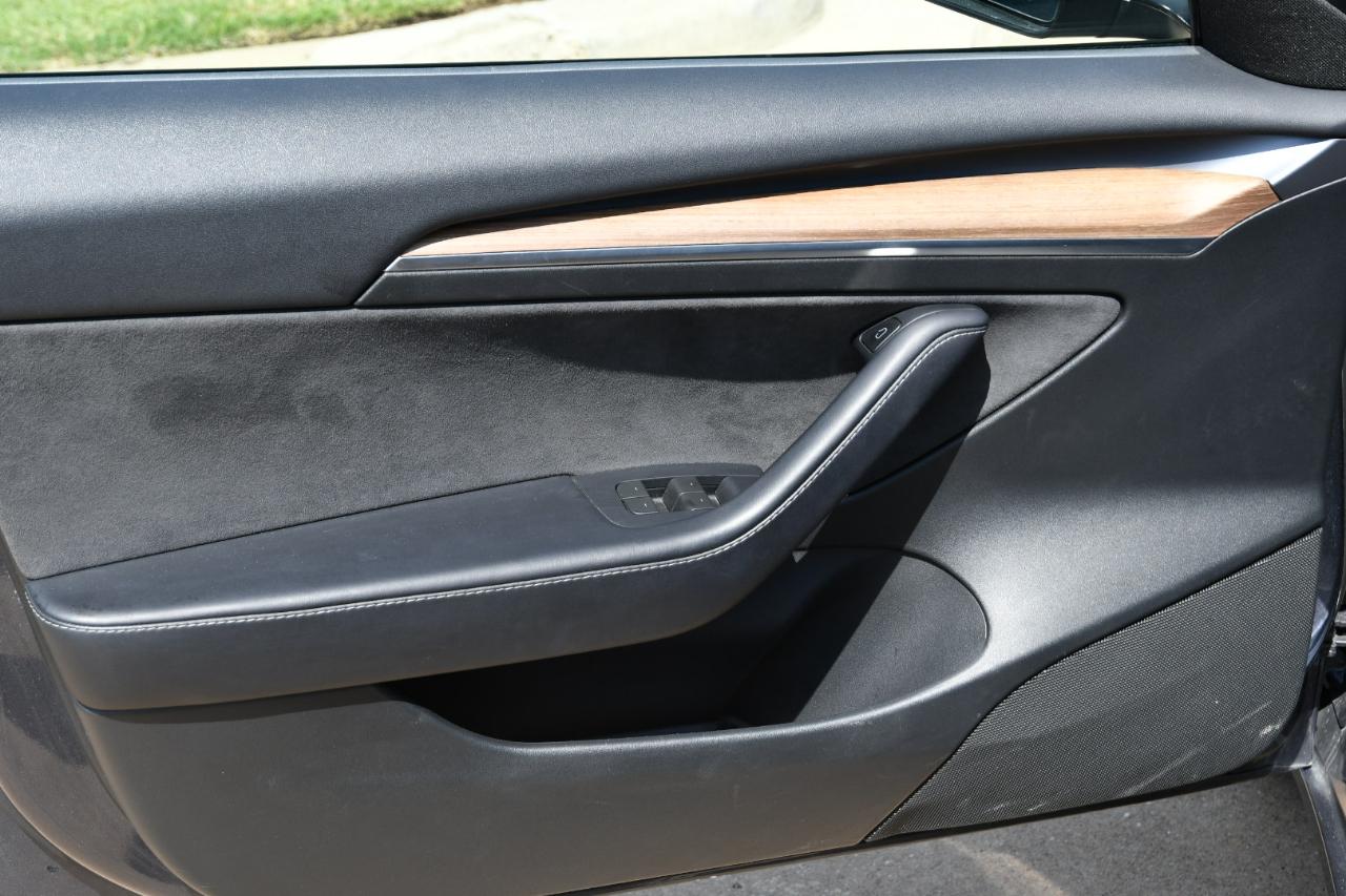 Tesla Model 3 RWD 2023