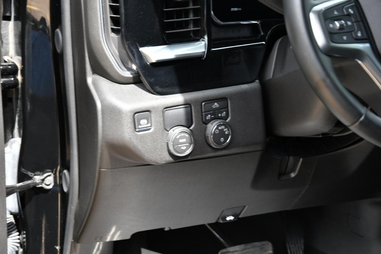 Chevrolet Silverado 1500 2WD Crew Cab 147" LT 2026