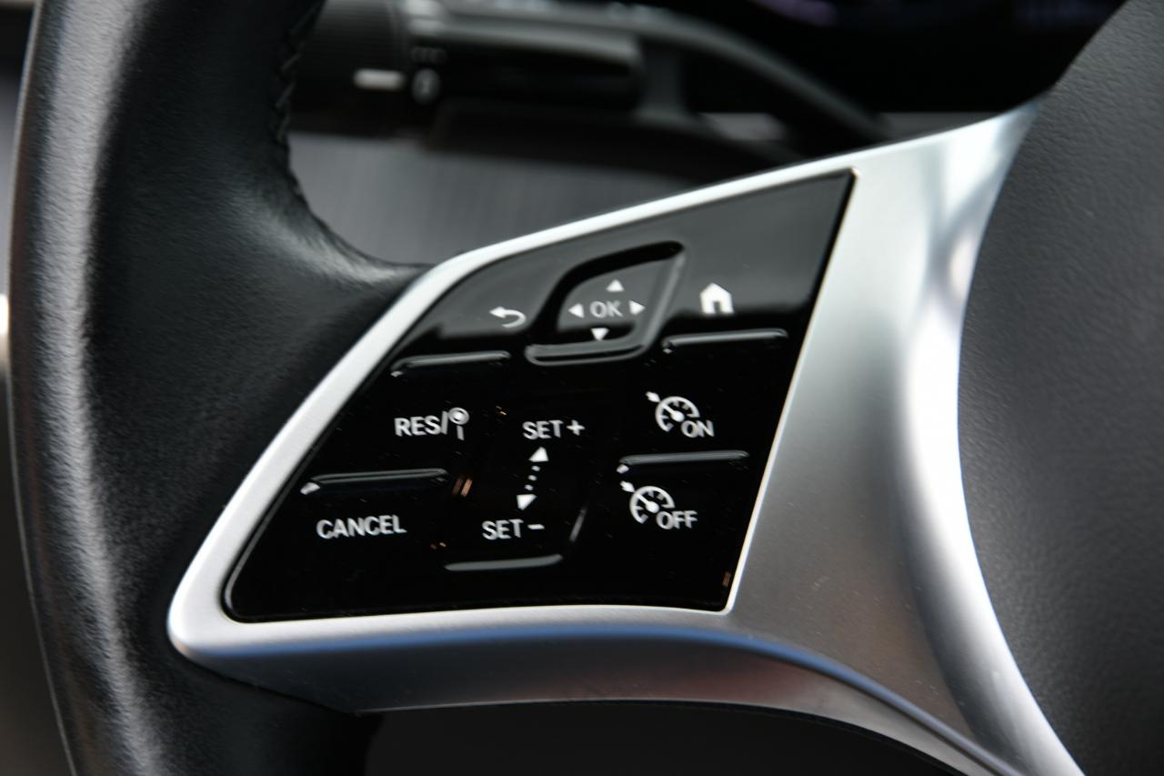 Mercedes-Benz C-Class C 300 Sedan 2025