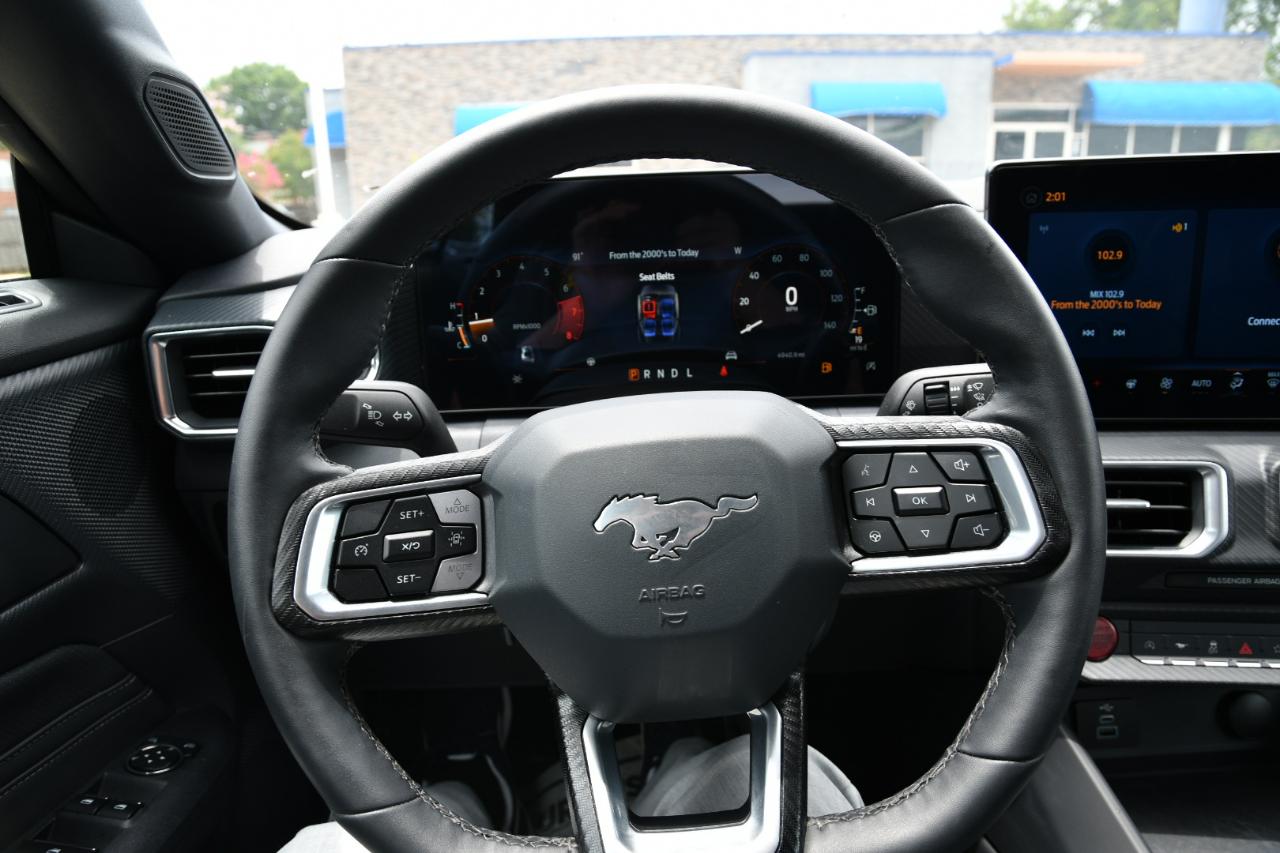 Ford Mustang EcoBoost Convertible 2026