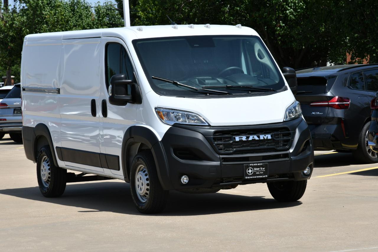 RAM ProMaster Cargo Van Tradesman 2500 Low Roof 136" WB w/Pass Seat 2026