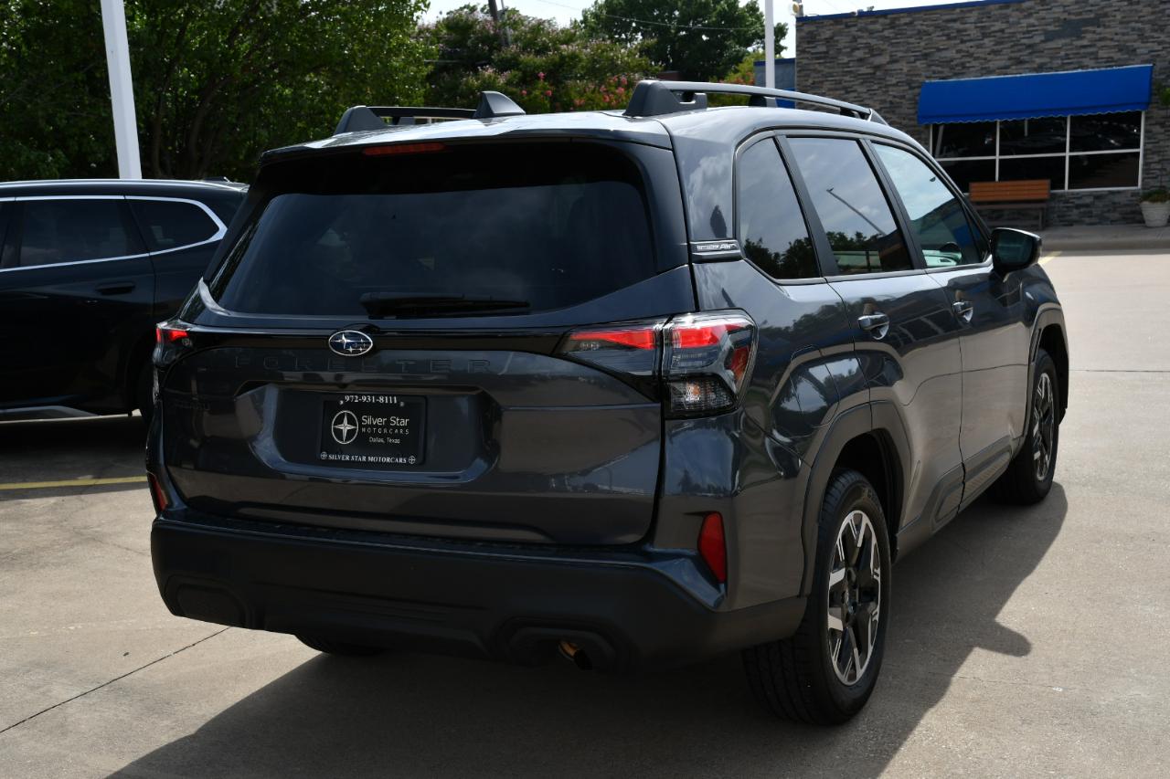 Subaru Forester Premium AWD 2026
