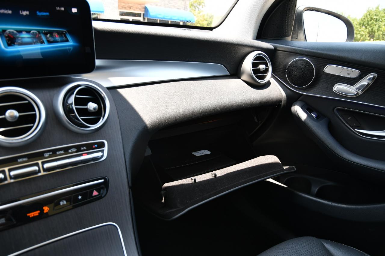Mercedes-Benz GLC GLC 300 SUV 2022