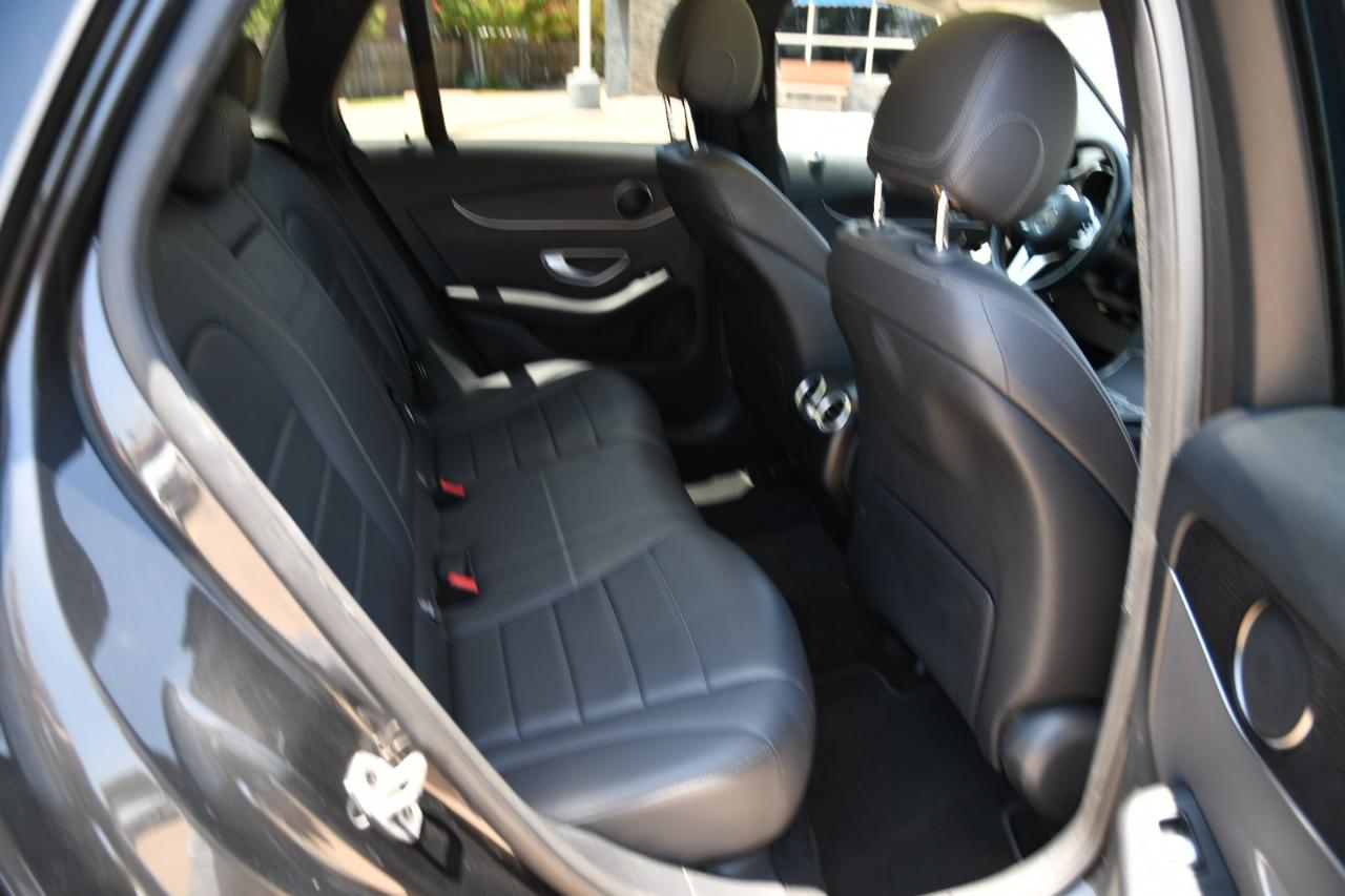 Mercedes-Benz GLC GLC 300 SUV 2022