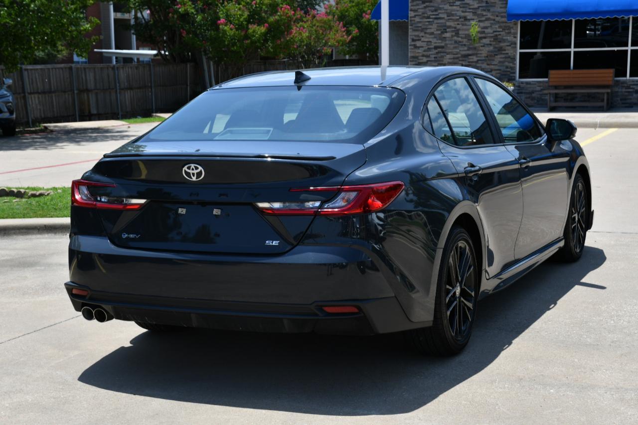 Toyota Camry Nightshade (Natl) 2026