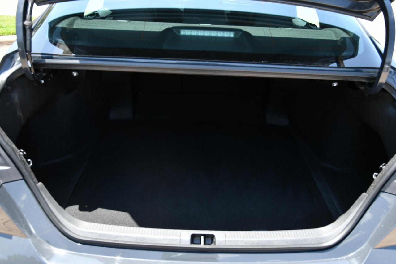 Toyota Camry Nightshade (Natl) 2026