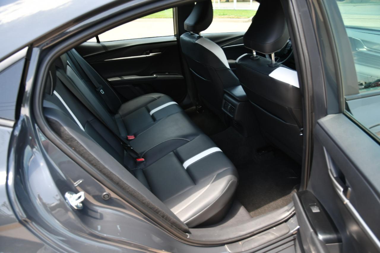 Toyota Camry Nightshade (Natl) 2026