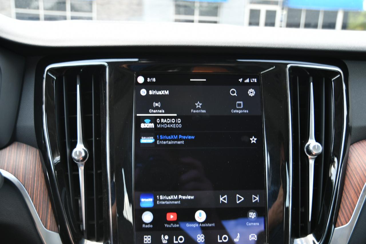Volvo S60 B5 FWD Plus Dark Theme 2024