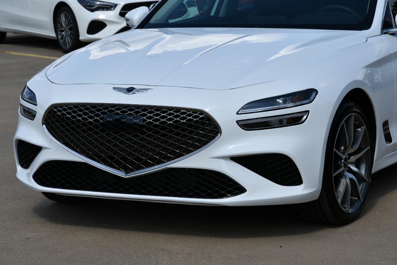Genesis G70 2.5T RWD 2026