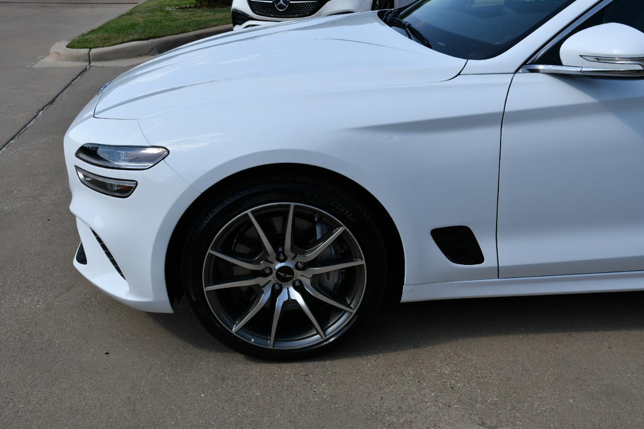 Genesis G70 2.5T RWD 2026