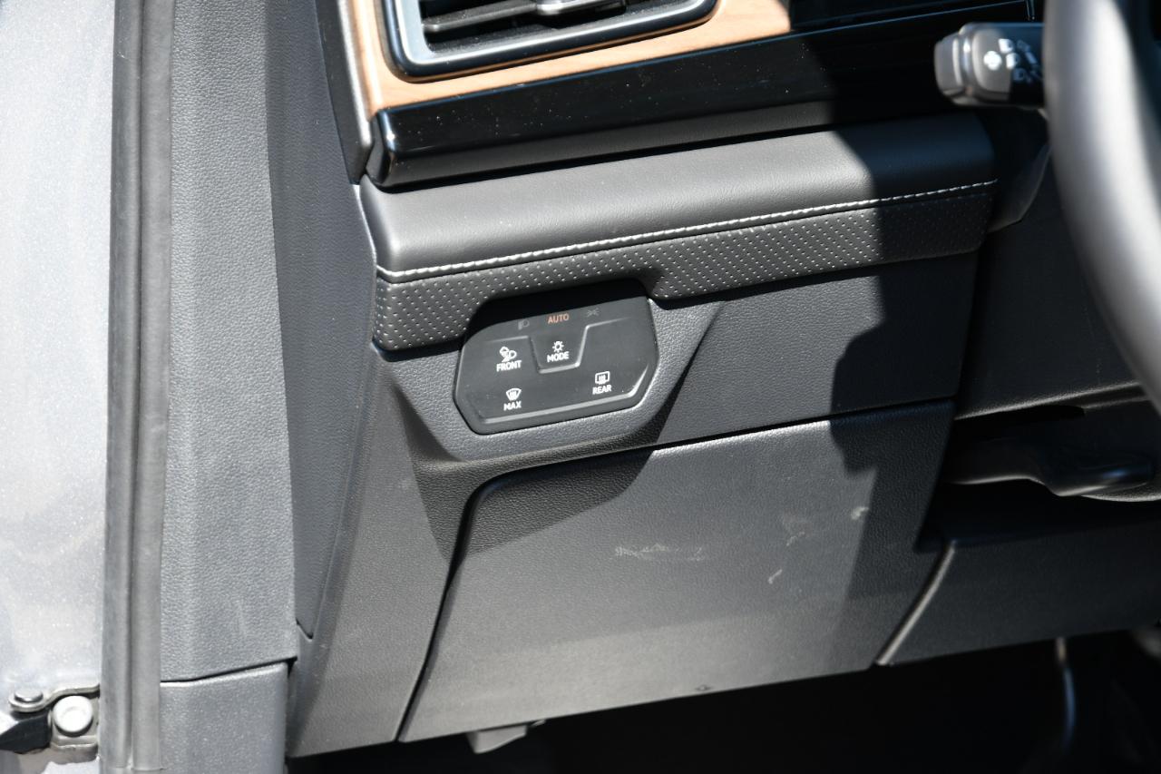 Volkswagen Atlas 2.0T SE w/Technology FWD 2026