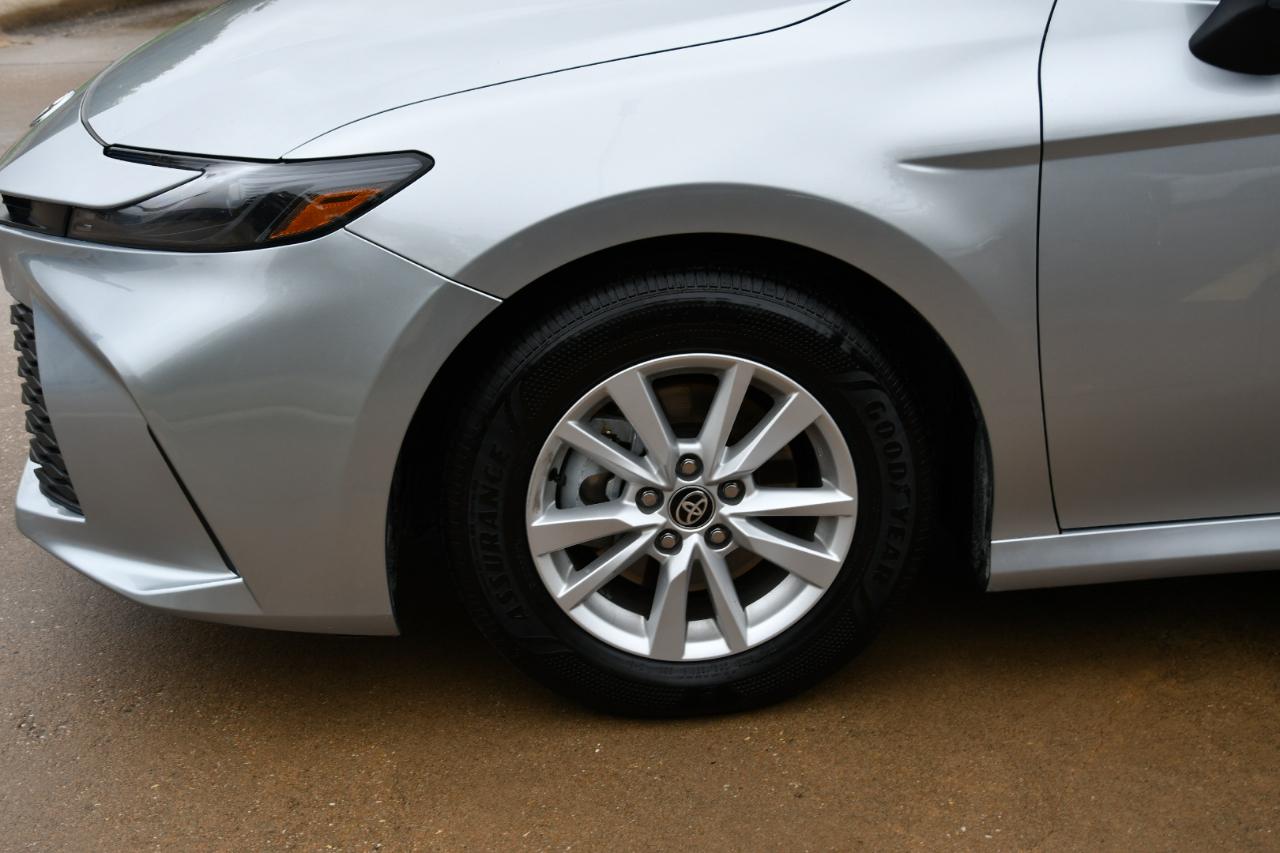 Toyota Camry Nightshade (Natl) 2026
