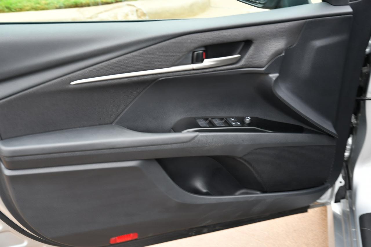 Toyota Camry Nightshade (Natl) 2026