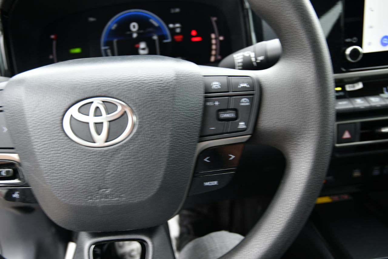 Toyota Camry Nightshade (Natl) 2026