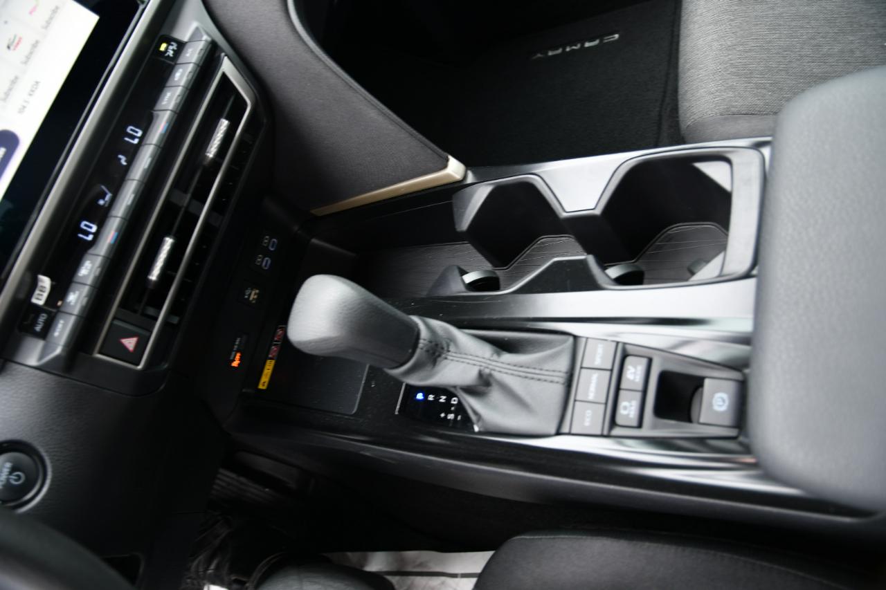 Toyota Camry Nightshade (Natl) 2026