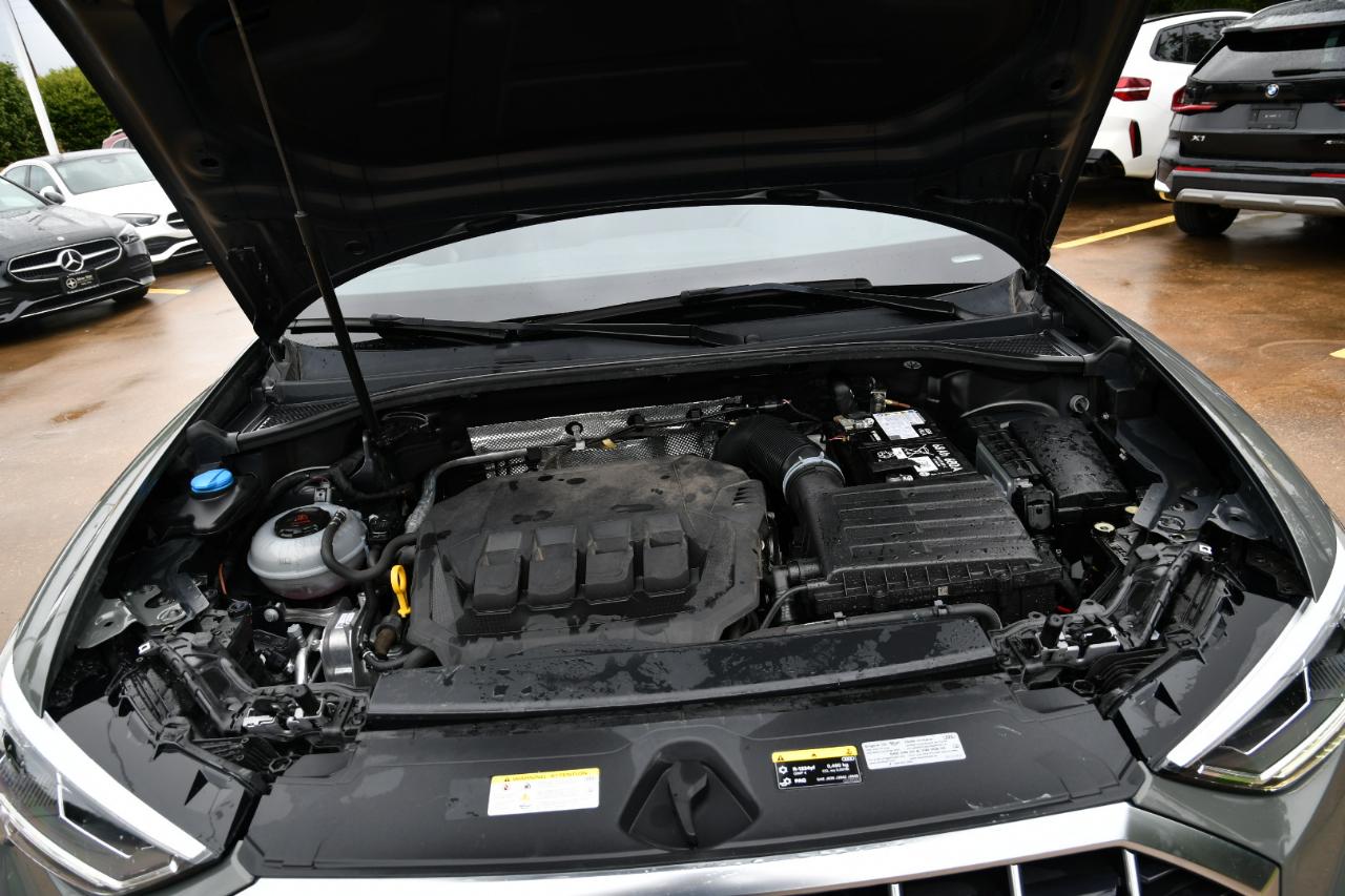 Audi Q3 S line Premium 45 TFSI quattro 2024