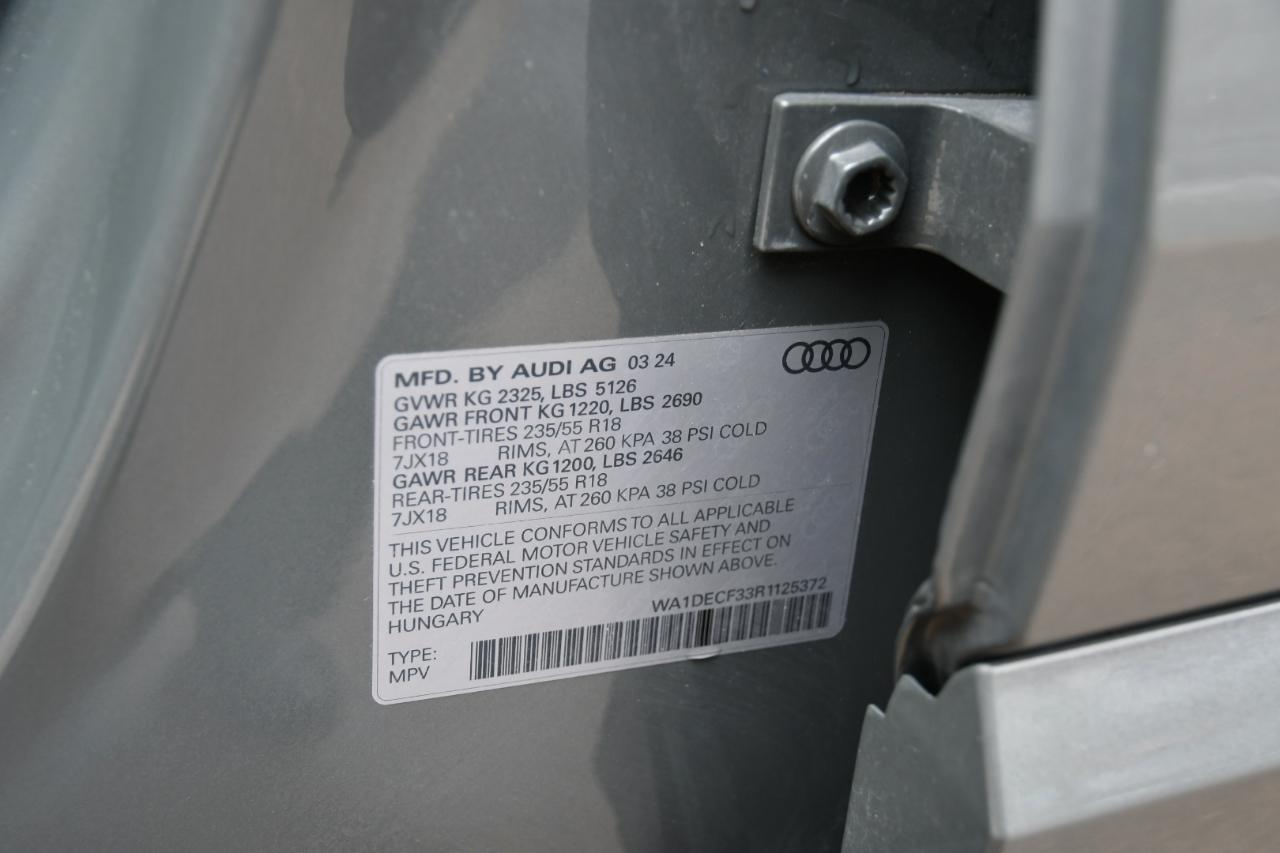 Audi Q3 S line Premium 45 TFSI quattro 2024