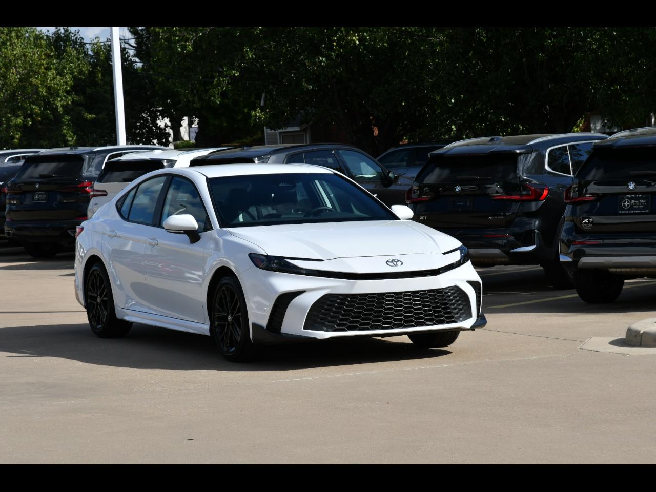 Toyota Camry Nightshade (Natl) 2026