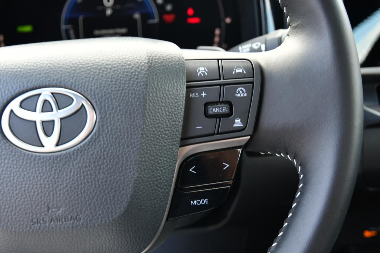 Toyota Camry Nightshade (Natl) 2026