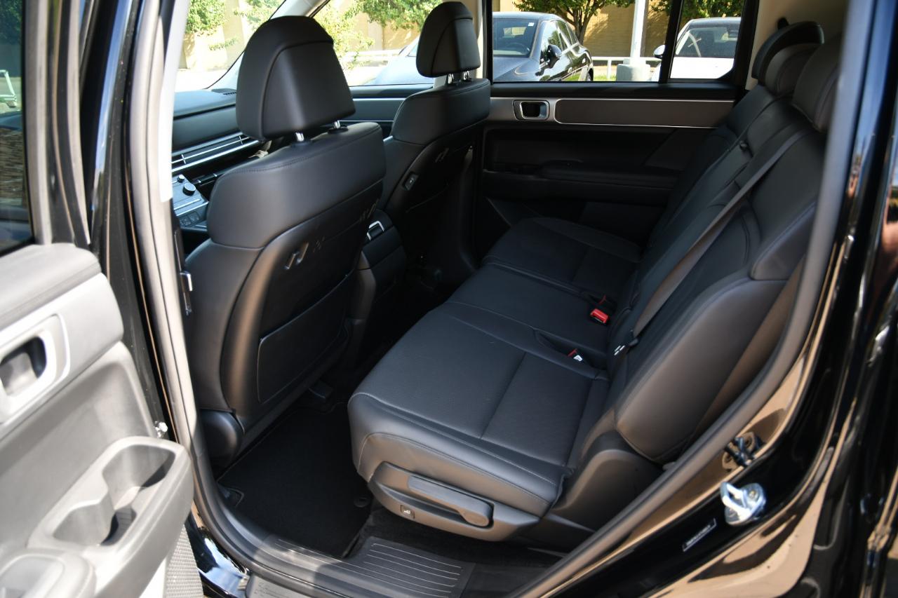 Hyundai Santa Fe SEL FWD 2026