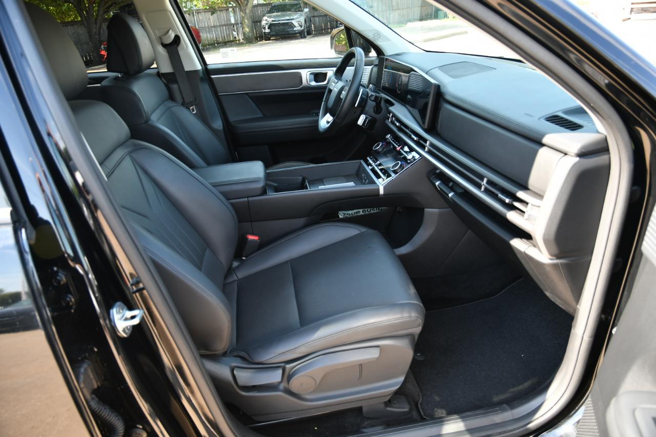 Hyundai Santa Fe SEL FWD 2026