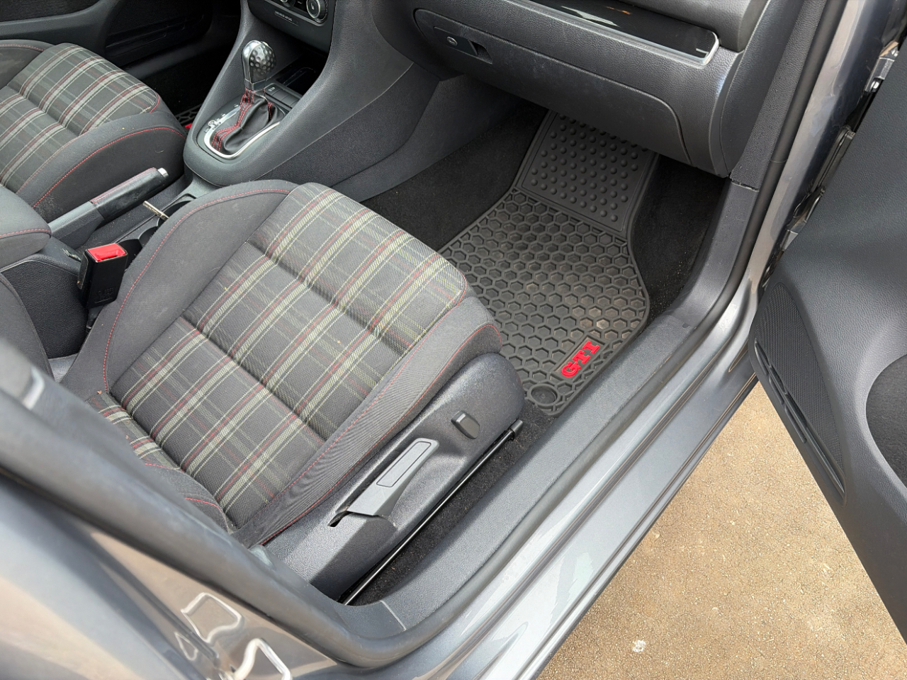 Volkswagen GTI 4-door 2013