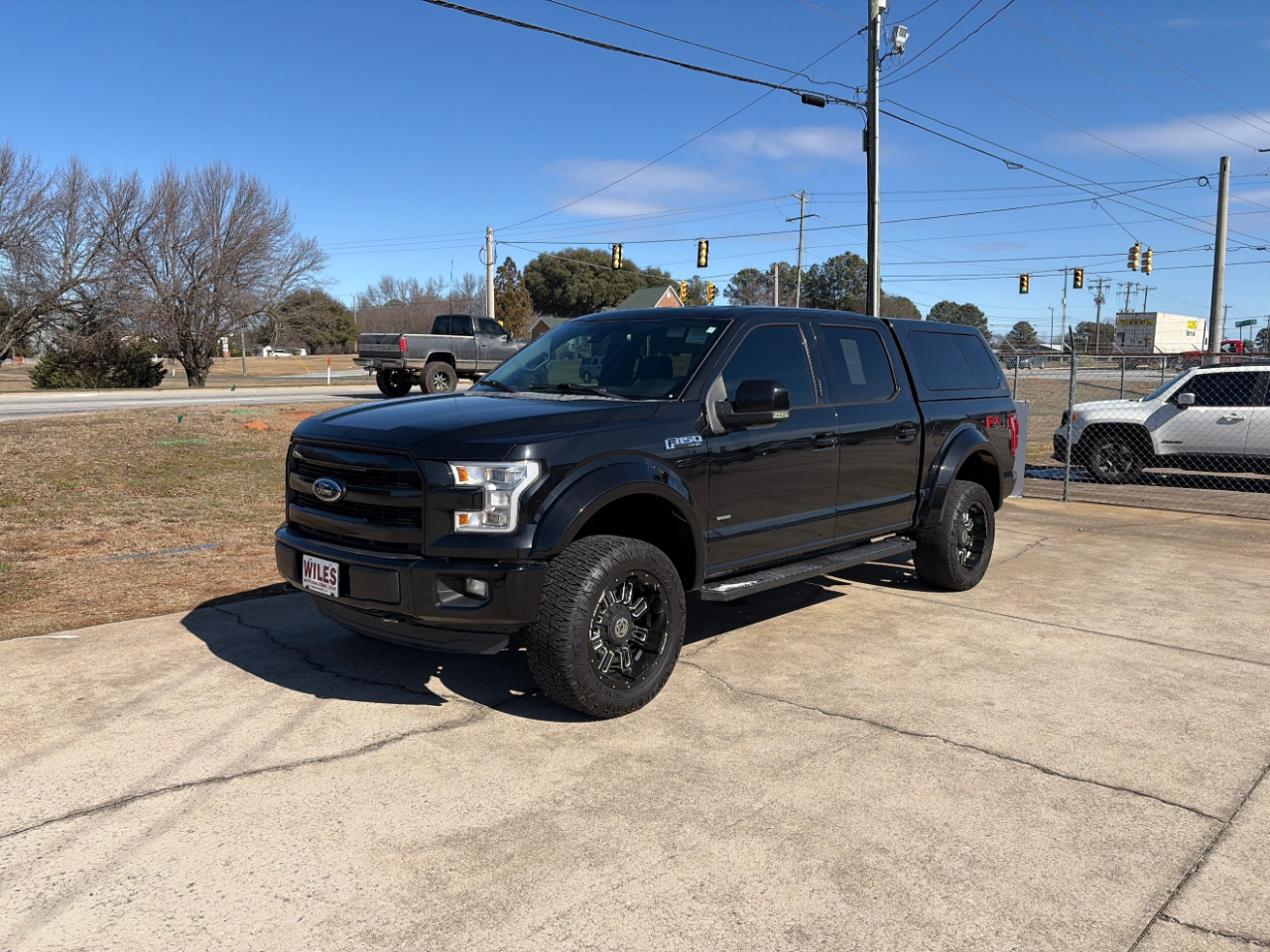 Ford F-150 4WD SuperCrew 157" Lariat 2015