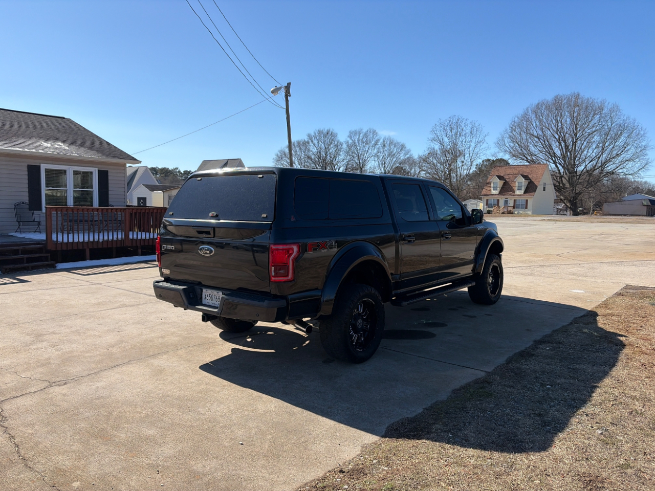 Ford F-150 4WD SuperCrew 157" Lariat 2015