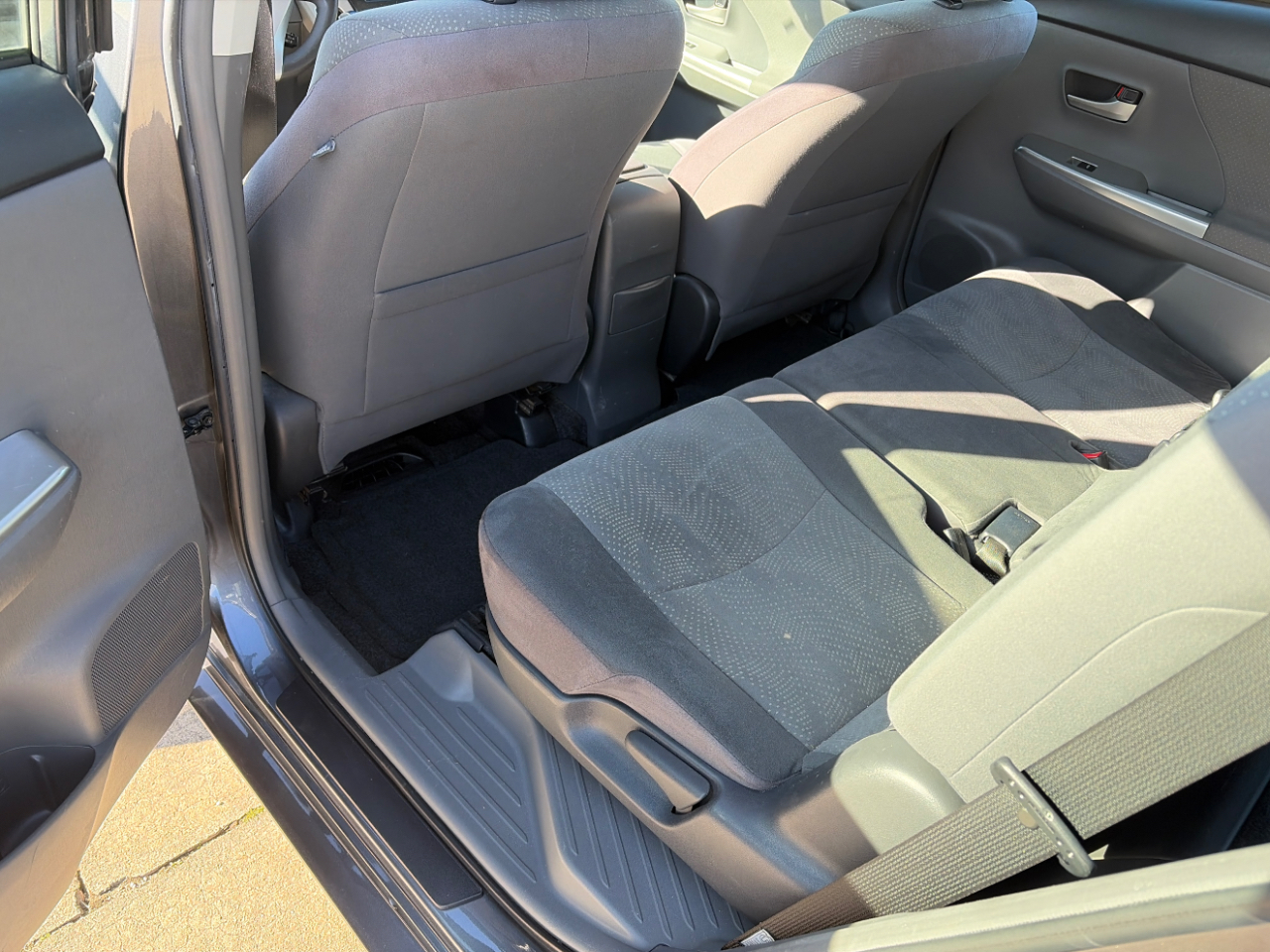 Toyota Prius V Two 2012