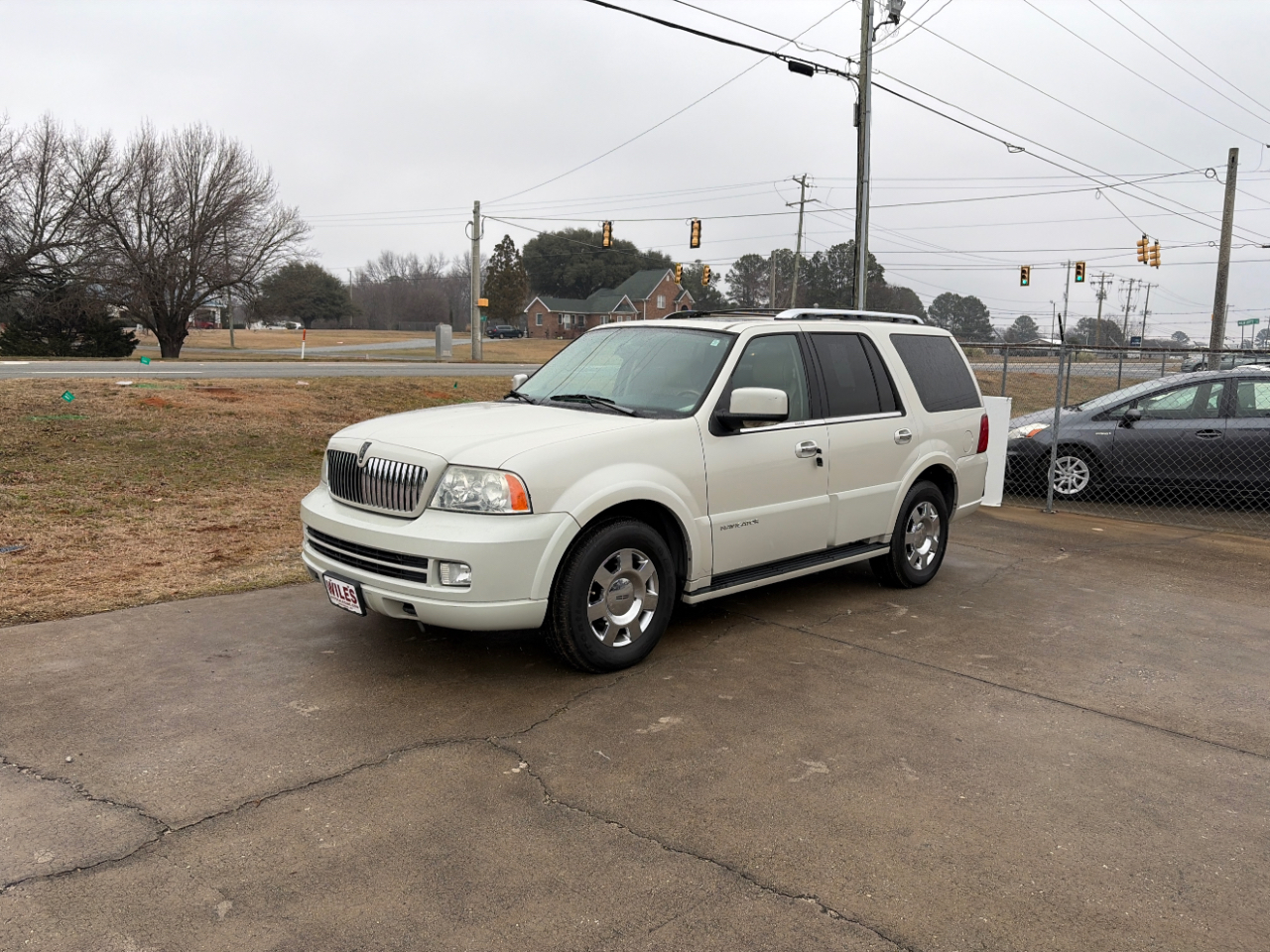 Lincoln Navigator Luxury 2WD 2005