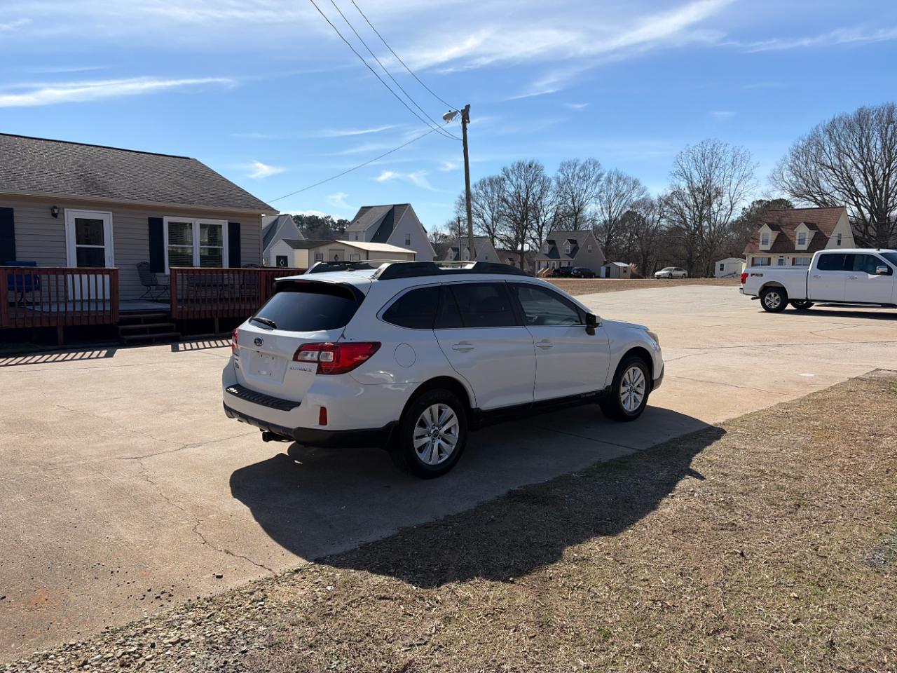 Subaru Outback 2.5i Premium 2015