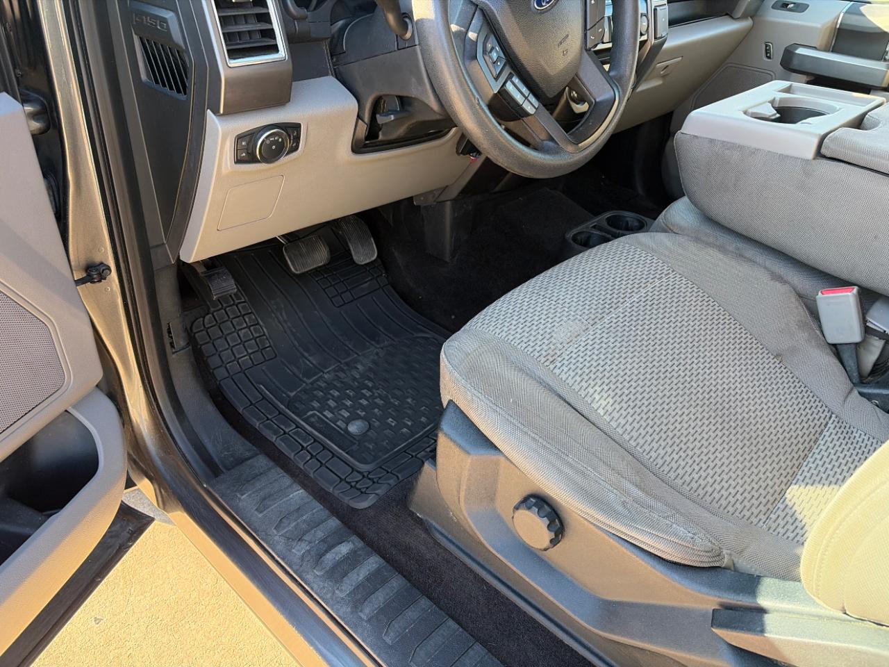 Ford F-150 XLT SuperCrew 5.5-ft. Bed 2WD 2016