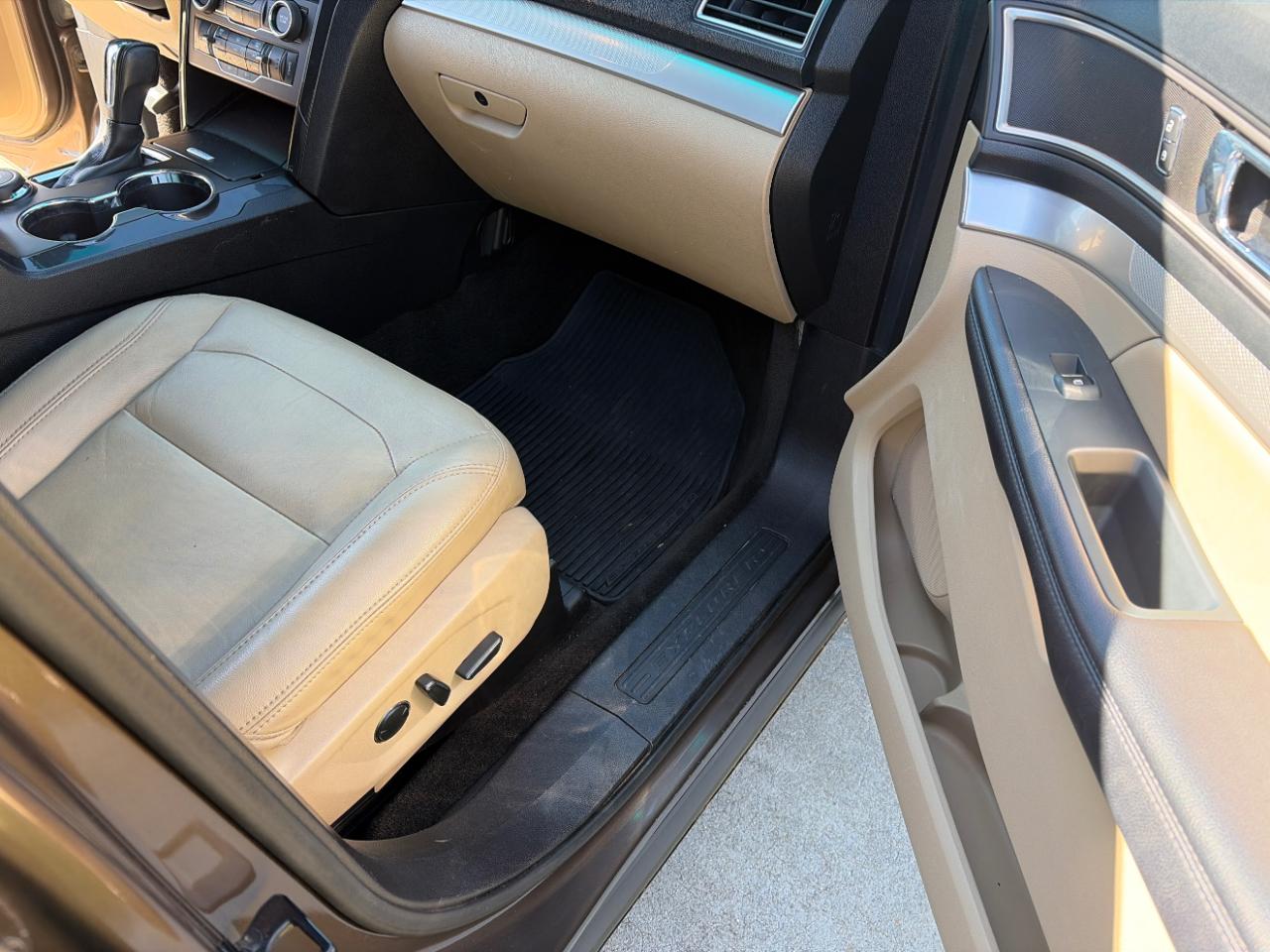 Ford Explorer XLT 4WD 2016