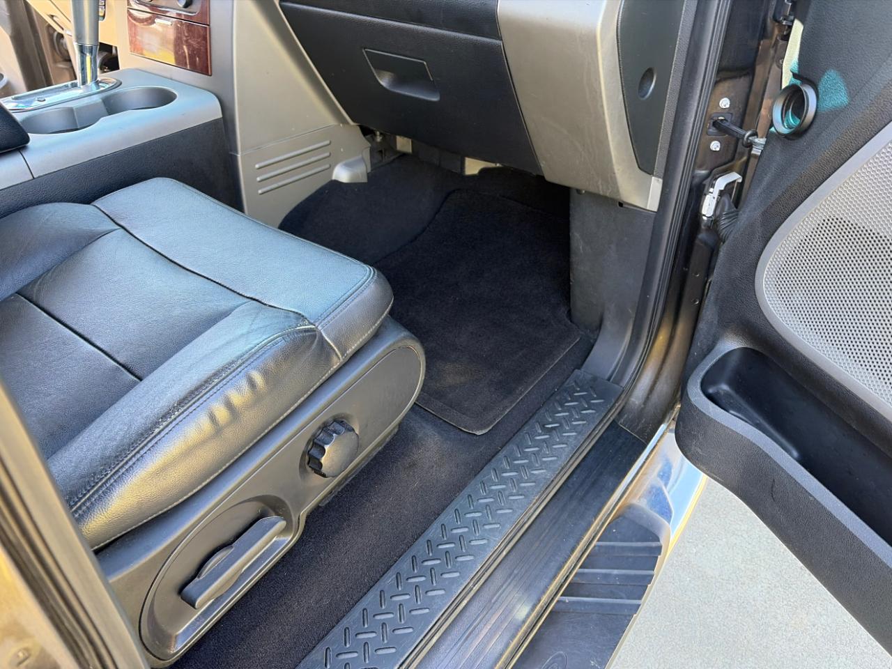 Ford F-150 Lariat SuperCrew Short Box 4WD 2008