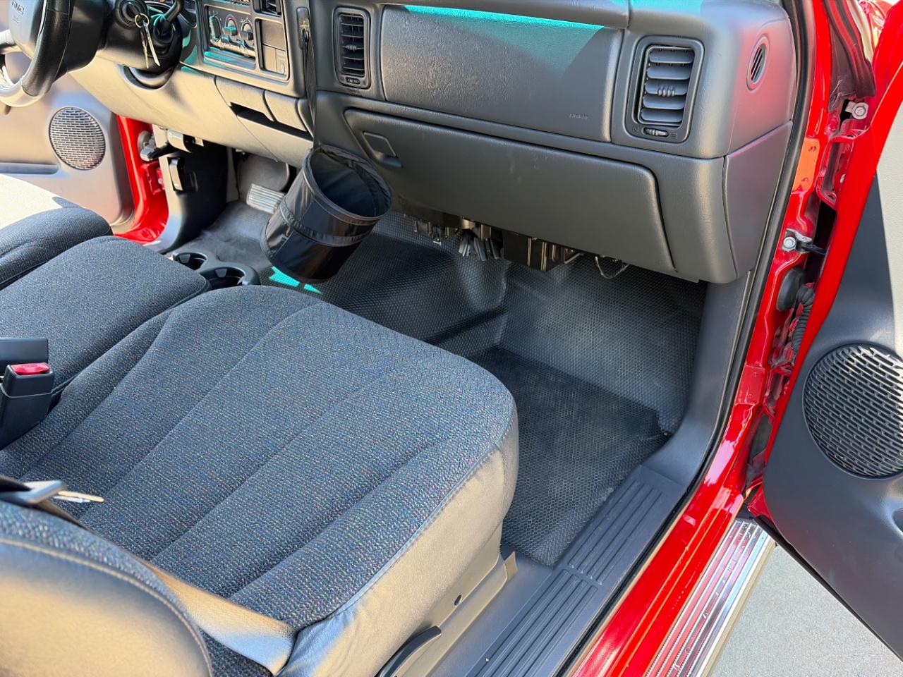 GMC Sierra 1500 SL Long Bed 2WD 2002