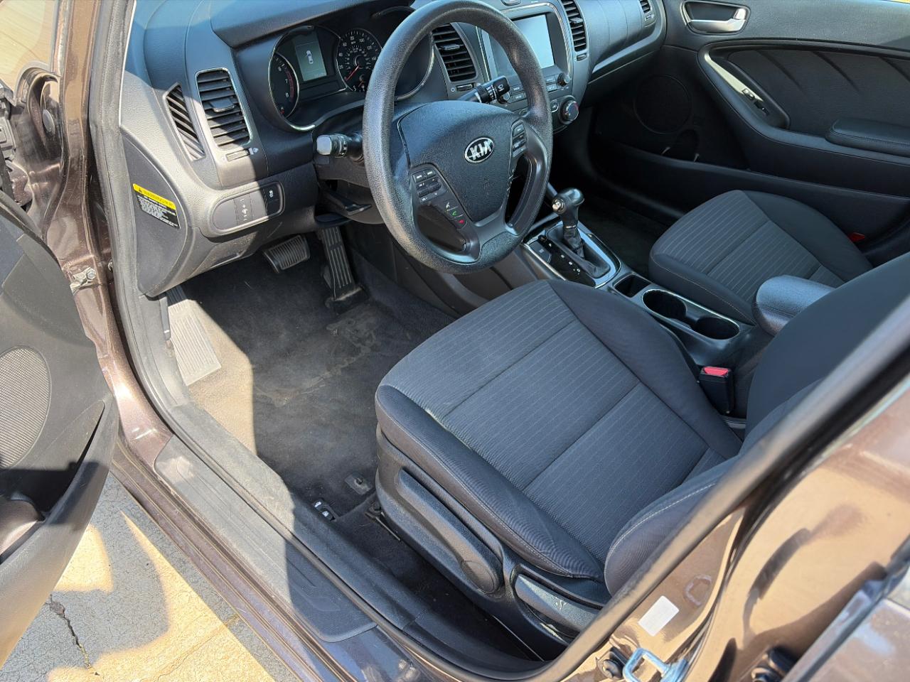 Kia Forte LX 6M 2018