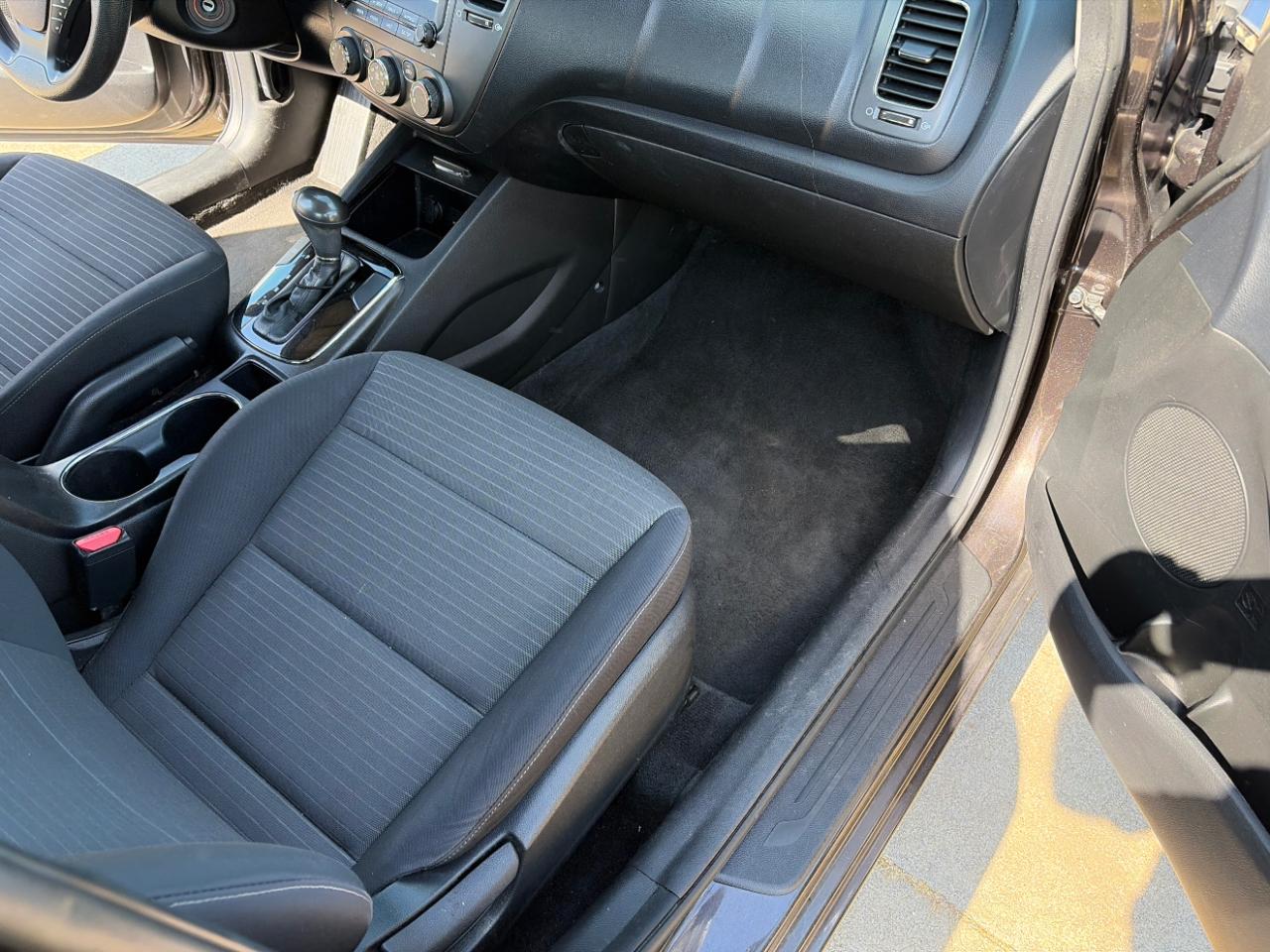 Kia Forte LX 6M 2018