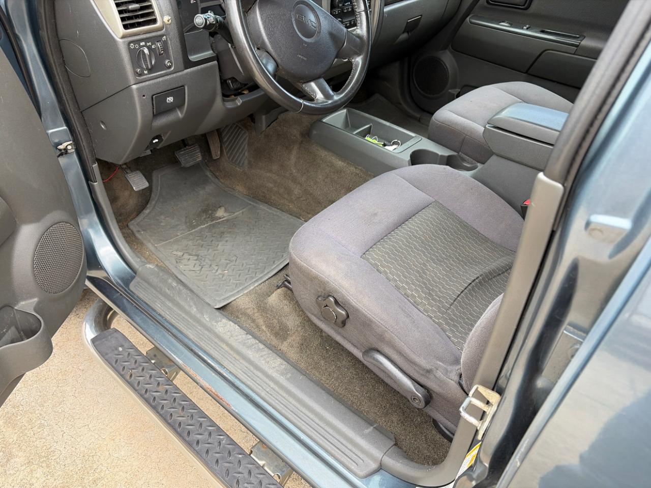 GMC Canyon SLE1 Crew Cab 4WD 2006