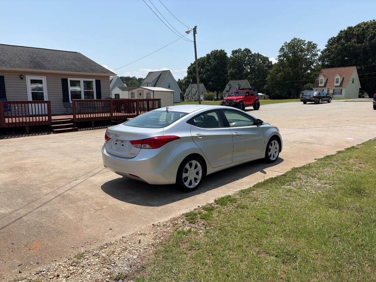 Hyundai Elantra Limited 2013