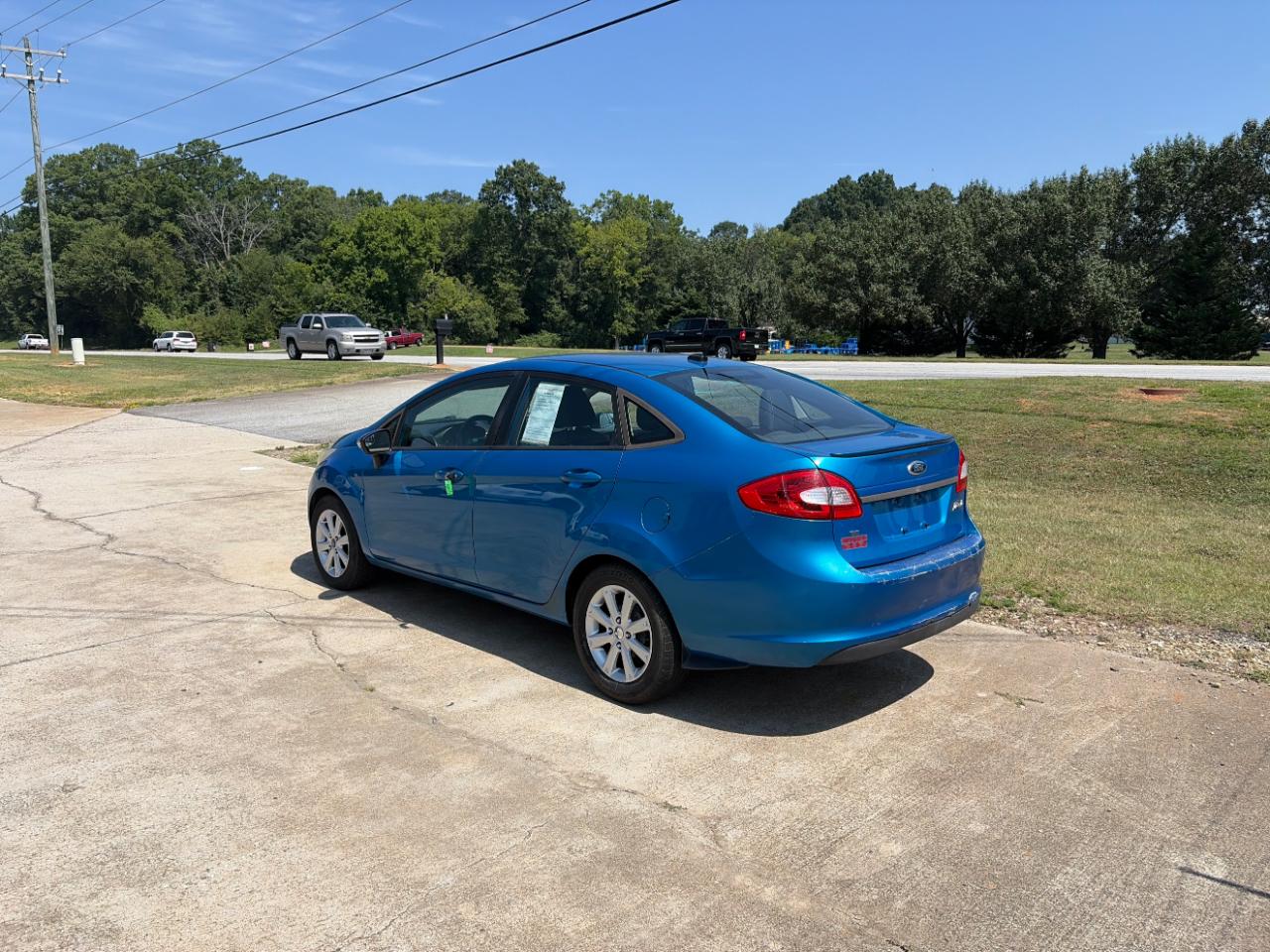 Ford Fiesta SE Sedan 2013