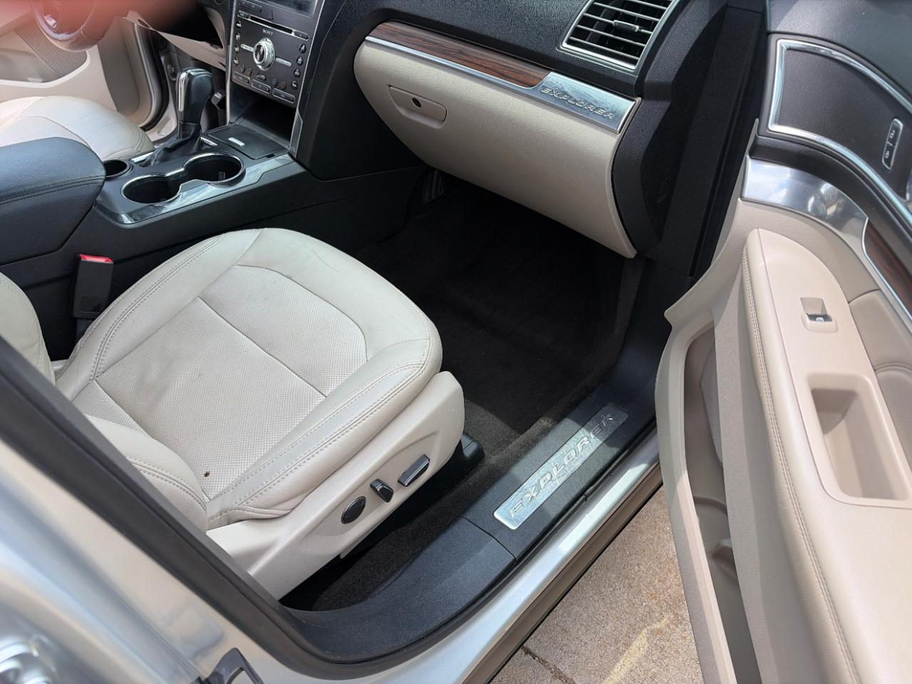 Ford Explorer Limited FWD 2018